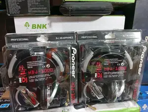 Pioneer HDJ _1000 Headphones 