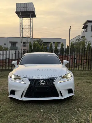 Lexus IS 2015 White