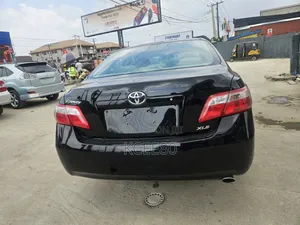 Toyota Camry Base 4dr Sedan (2.4L 4cyl 5M) 2009 Black