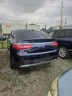 Mercedes-Benz GLE-Class AMG GLE 43 4MATIC 2018 Blue