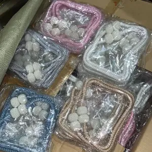 Curtain Holder