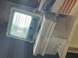 200watts Solar Flood Light(Flames)