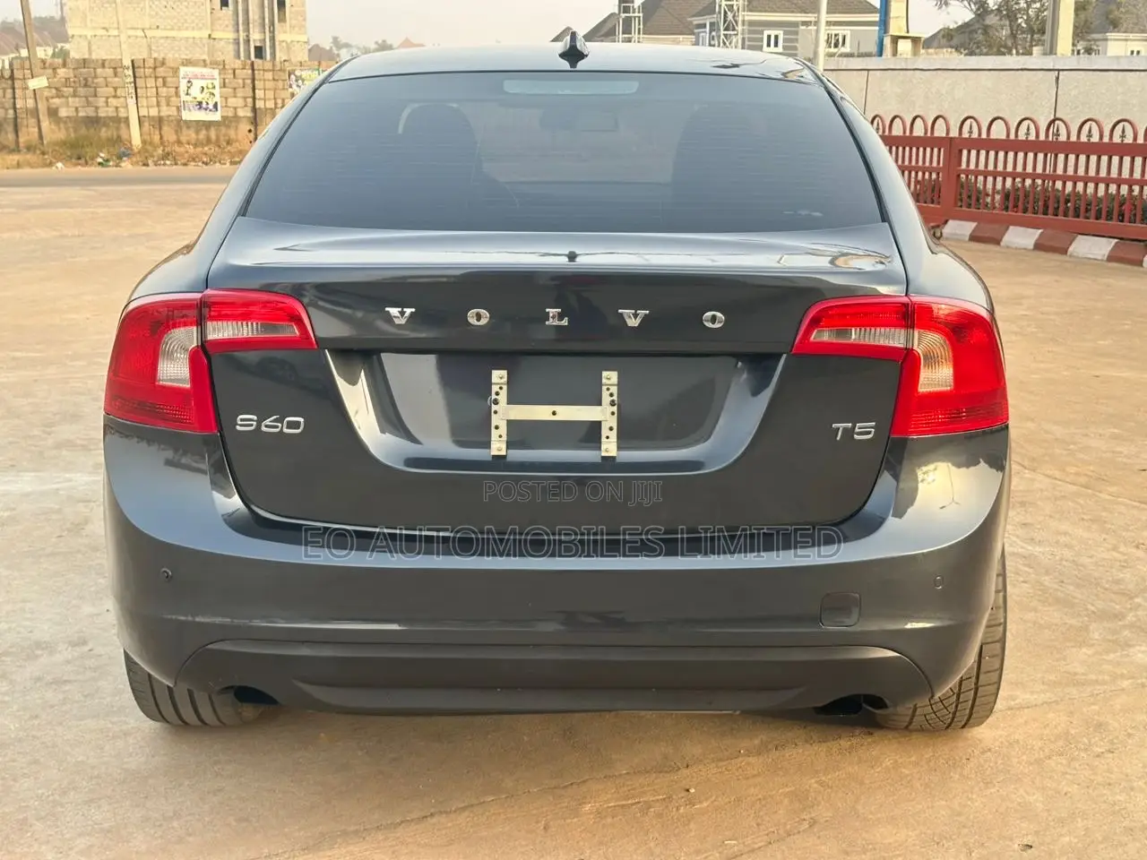 Volvo S60 2017 Black