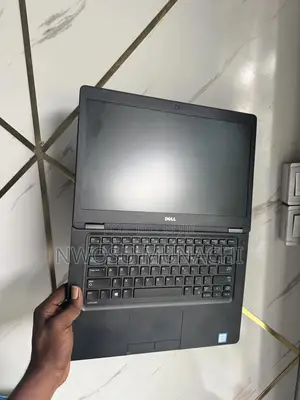 Laptop Dell Latitude 14 5480 16GB Intel Core I5 SSD 256GB