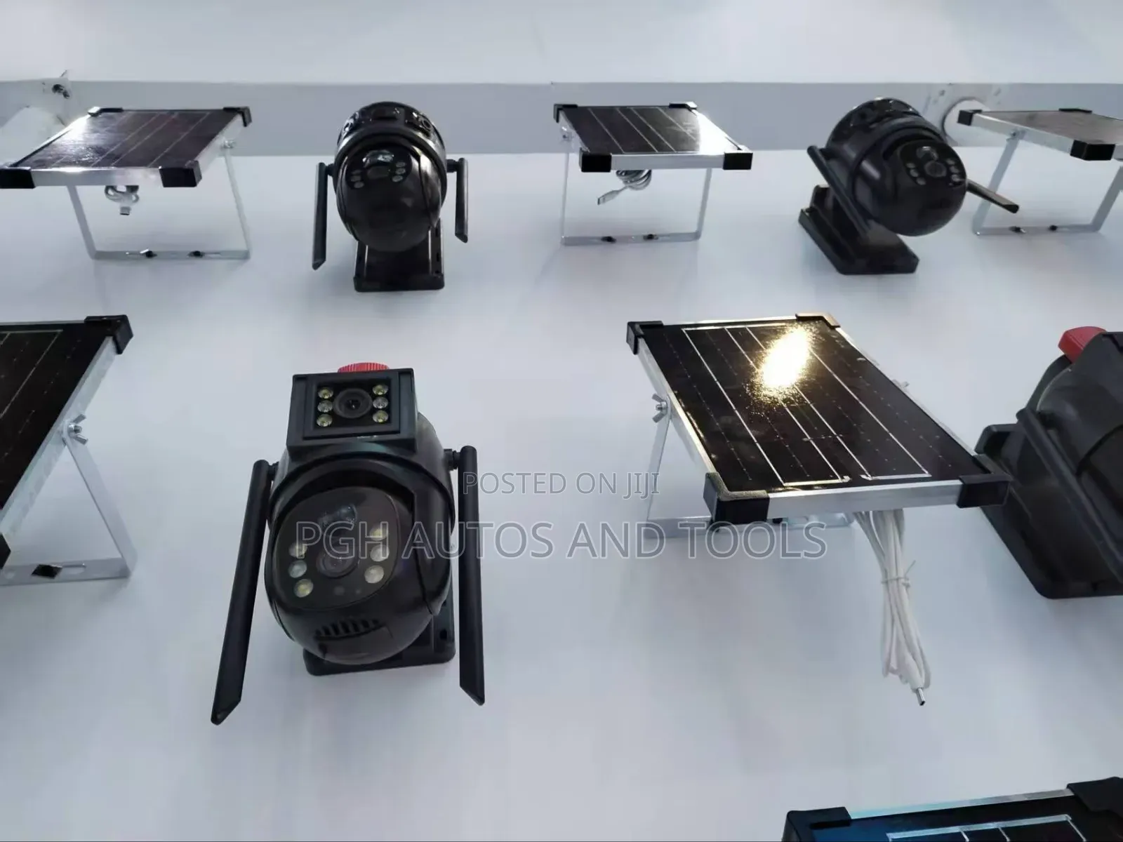 CCTV Camera With Solar Panel