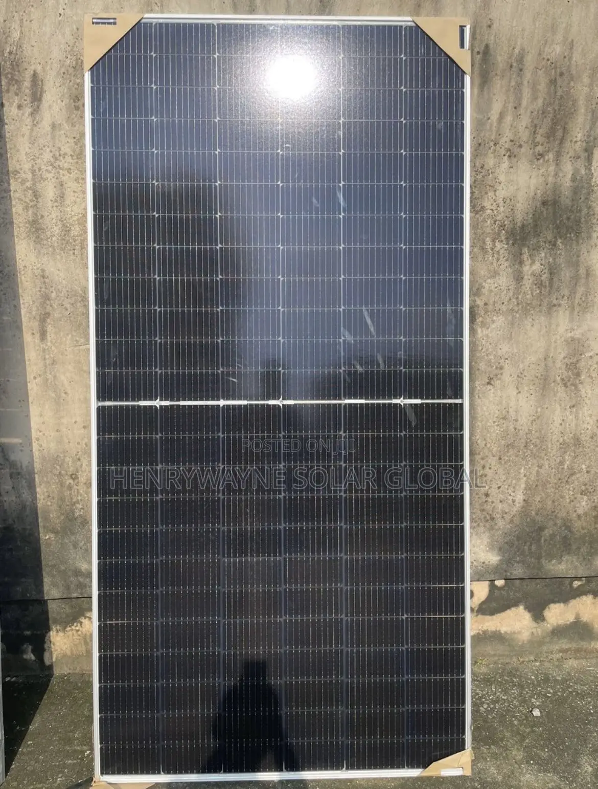580watts Jinko Solar Panel