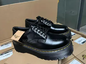 Dr Martens Leather Derby Shoe