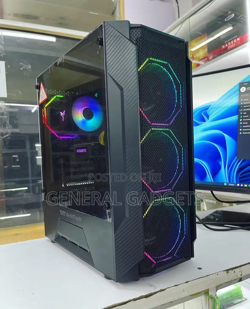 We Build Custom Pc for Gamers and Streamers