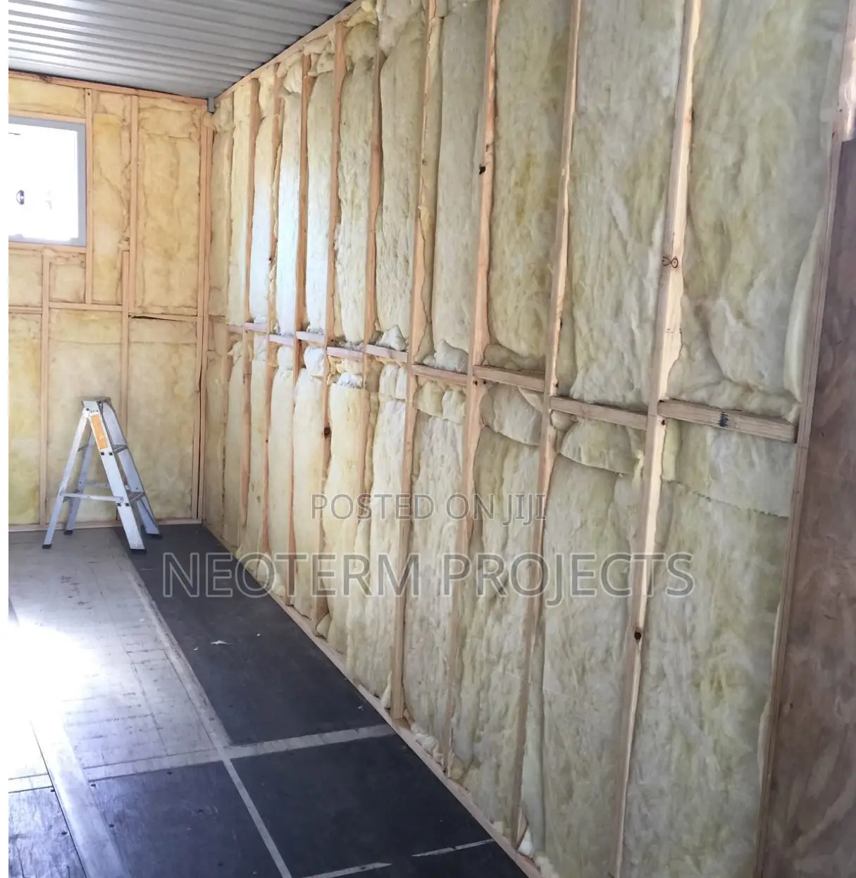 2 by 4 Wood for Framing Container Office Interior