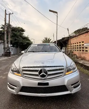 Mercedes-Benz C300 Luxury 4Matic Sedan AWD (3.5L 6cyl 7A) 2014 Silver