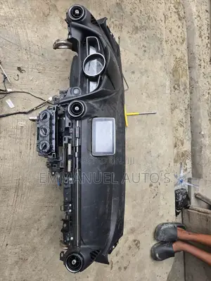 Dashboard Yaris Ia 2017