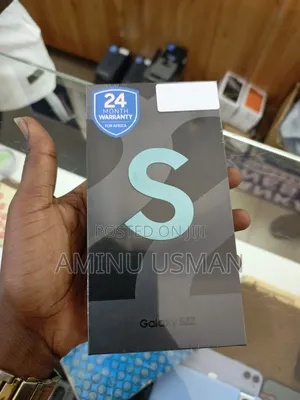New Samsung Galaxy S22 5G 256 GB