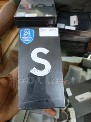 New Samsung Galaxy S22 5G 128 GB