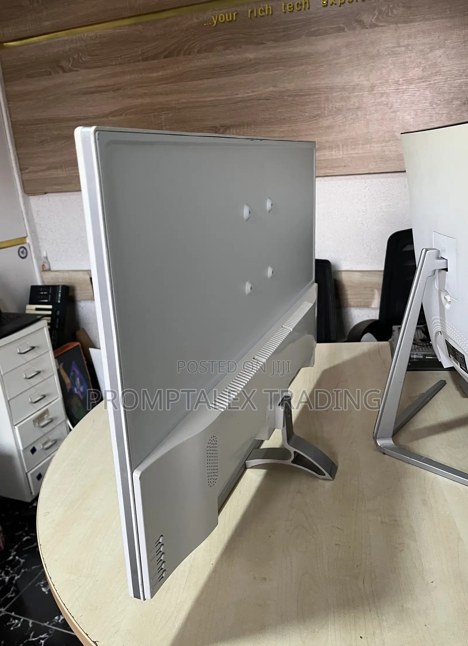 32" Zero Ultra Fast 165hz Monitor