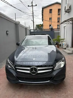 Mercedes-Benz C300 Luxury 4Matic Sedan AWD (2.0L 4cyl 7A) 2016 Gray
