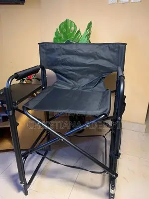 Single Tray Makeup Chair
