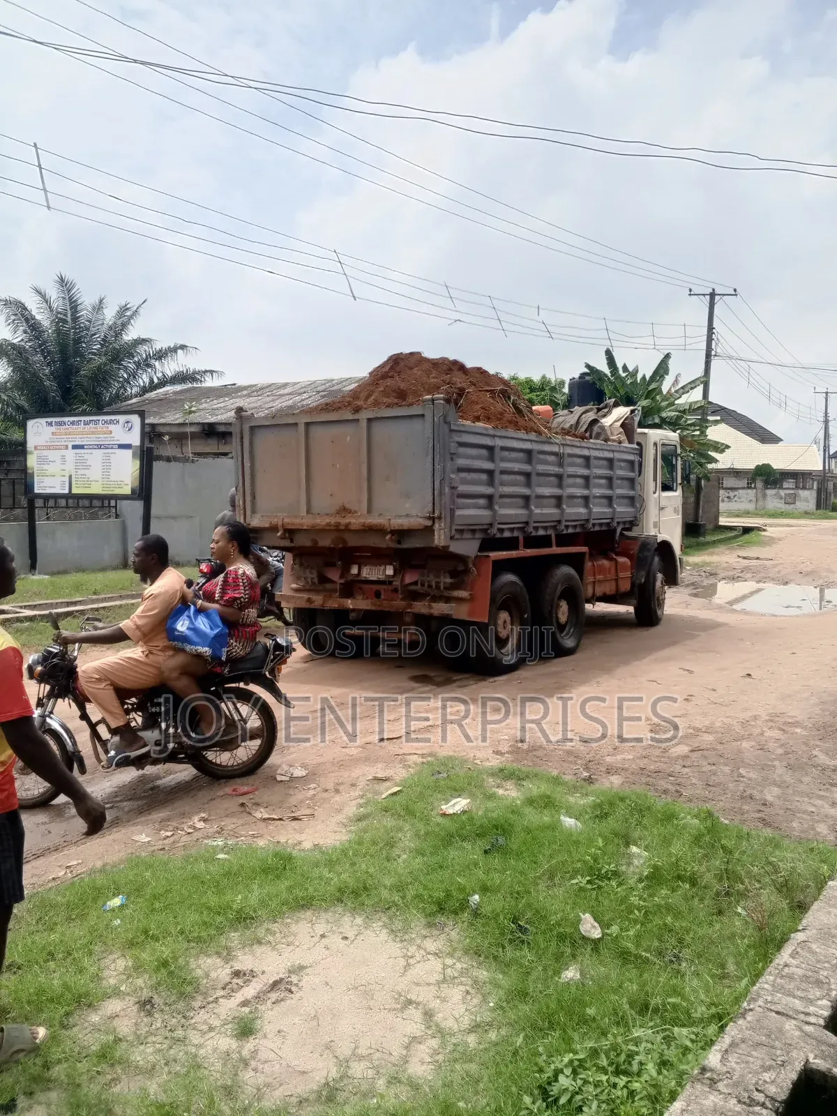 Building Materials ( Filling Sand, Sharpsand, Plastering Sand)