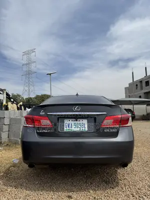 Lexus ES 350 2011 Gray