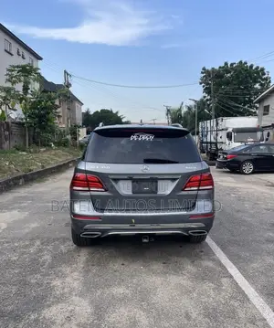 Mercedes-Benz GLE-Class GLE 350 2018 Gray