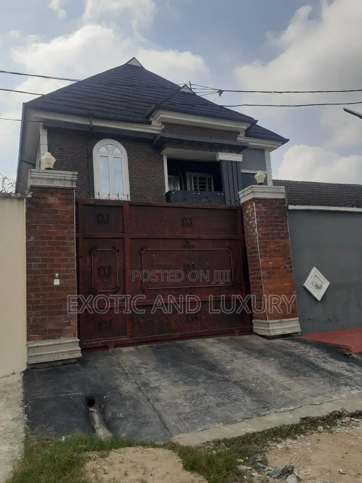 Exotic and Luxury Properties