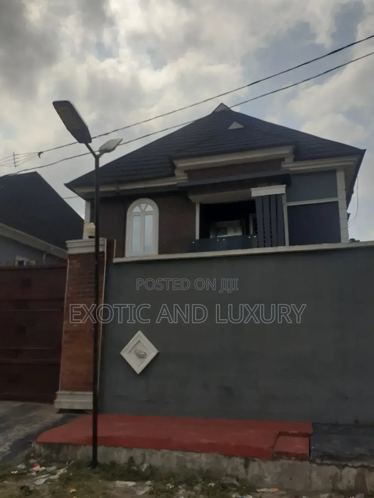 Exotic and Luxury Properties