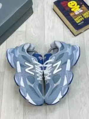 New Balance Unisex Sneakers