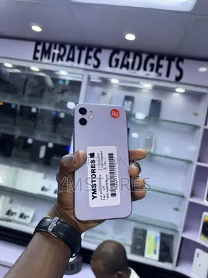 Apple iPhone 11 64 GB Purple