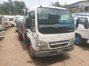 Mitsubishi Canter Tokunbo With Short Chassis