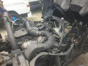 Mitsubishi Canter Tokunbo With Short Chassis