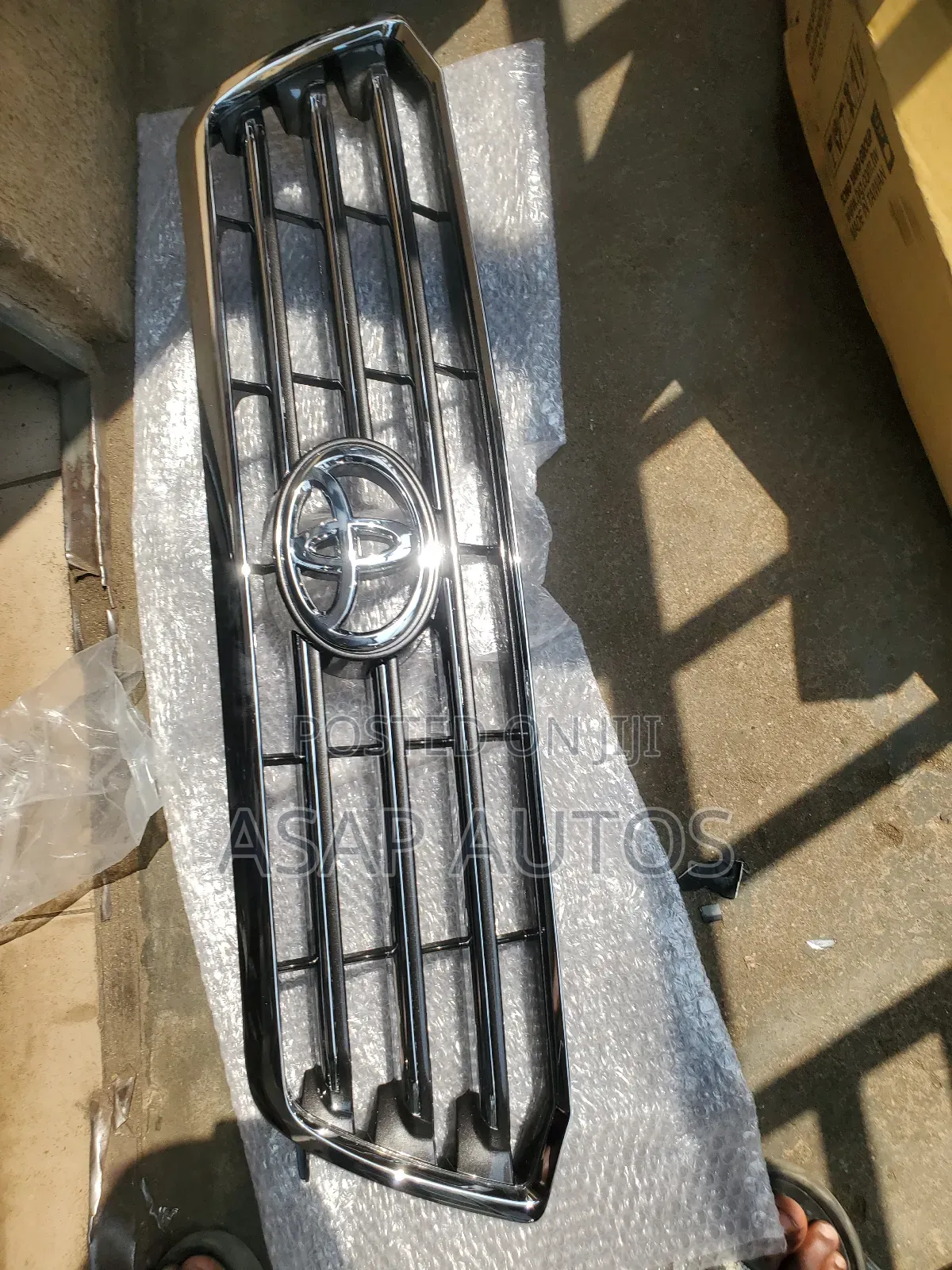 Front Grill for Toyota Highlander 2008