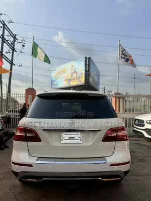 Mercedes-Benz M Class ML 350 4Matic 2013 White