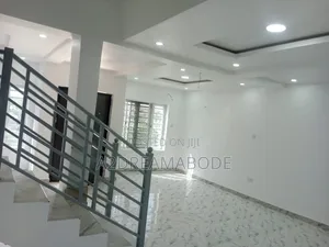 5bdrm Duplex in Opic, Isheri North for rent