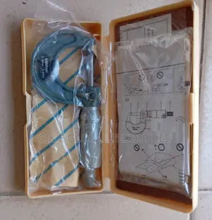 Mitutoyo Micrometer/Screw Gauge (0-25mm)