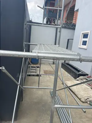 Imported Scaffold Set 3mm Thickness With Platform