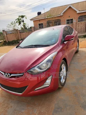 Hyundai Elantra Limited Sedan FWD (1.8L 4cyl 6A) 2016 Red