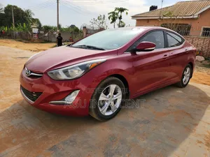 Hyundai Elantra Limited Sedan FWD (1.8L 4cyl 6A) 2016 Red