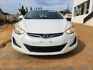 Hyundai Elantra Limited 4dr Sedan (1.8L 4cyl 6A) 2014 White