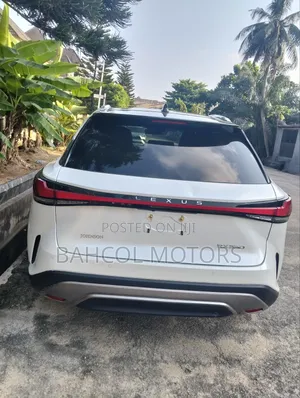 Lexus RX 350 Premium Plus AWD 2024 White