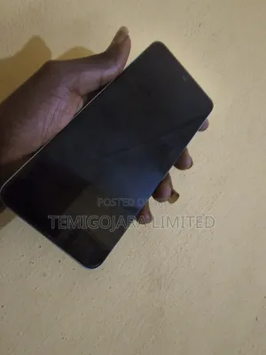 Infinix Smart 8 64 GB Blue