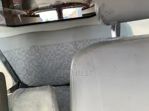 Volkswagen Transporter 2004 Orange