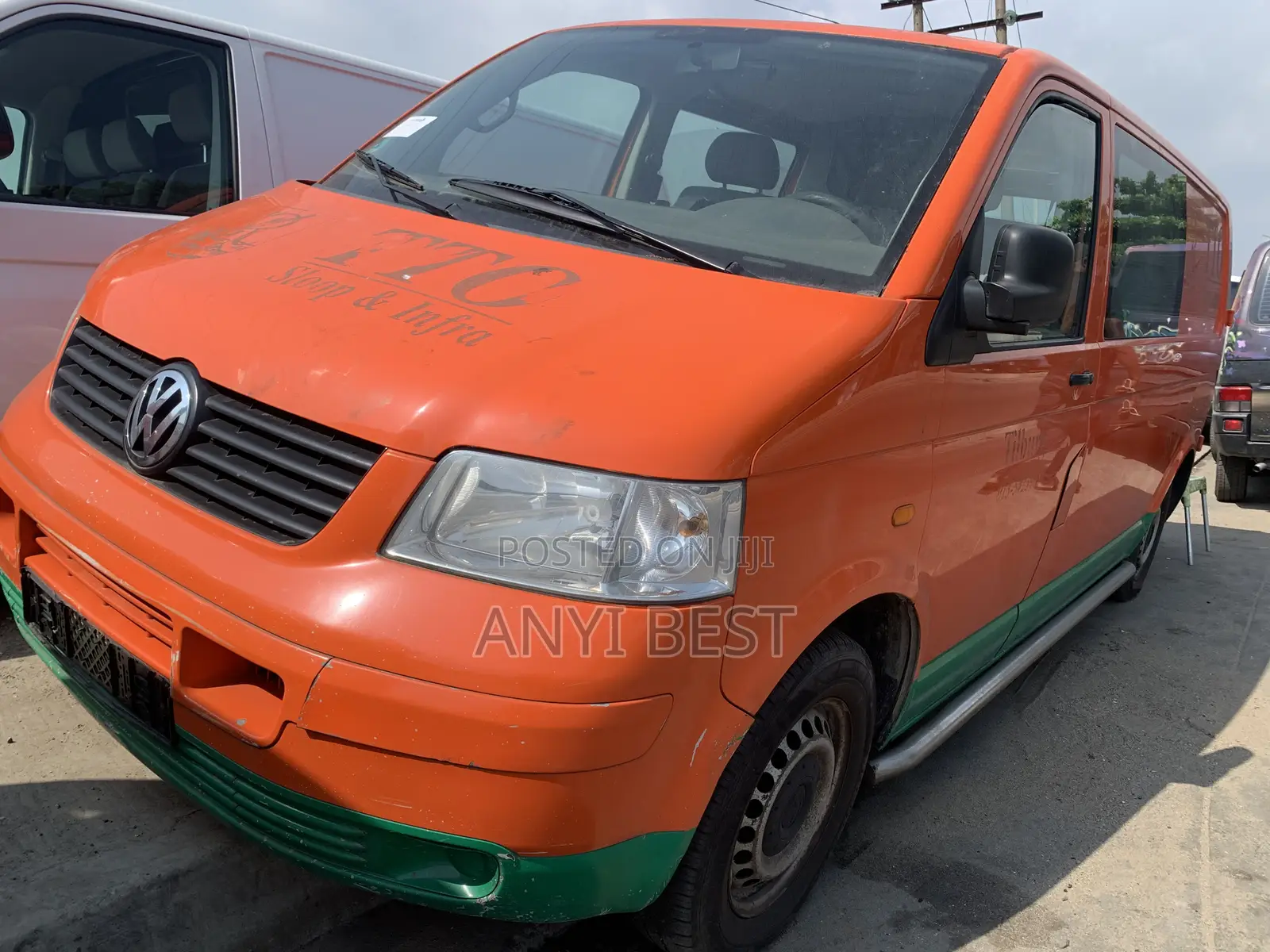 Volkswagen Transporter 2004 Orange