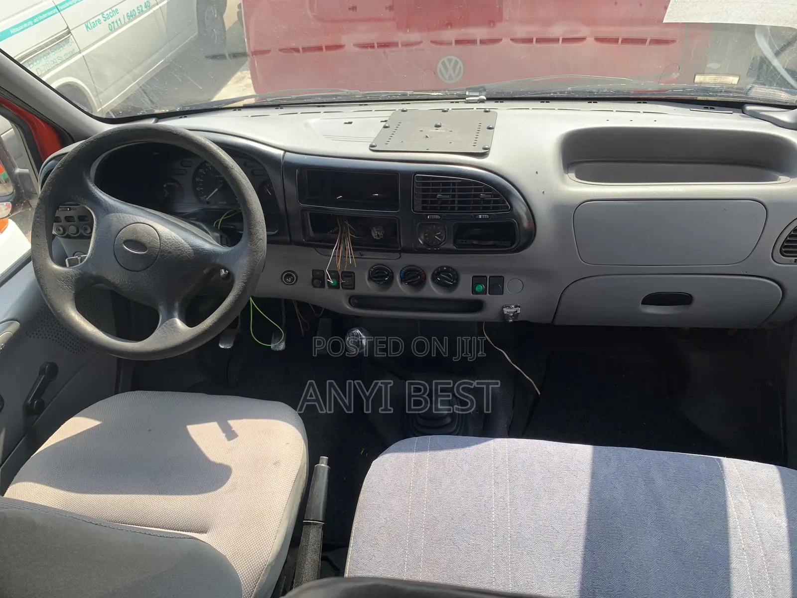 Ford Transit 2002 Red