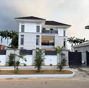 7bdrm Mansion in Maitama for sale