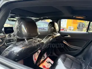 Mercedes-Benz GLA 250 2017 Black