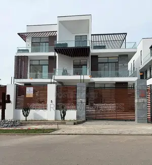 8bdrm Mansion in Asoroko, Asokoro for sale