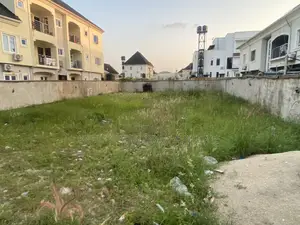 Full Plot of Land for Sale at Startimes Estate