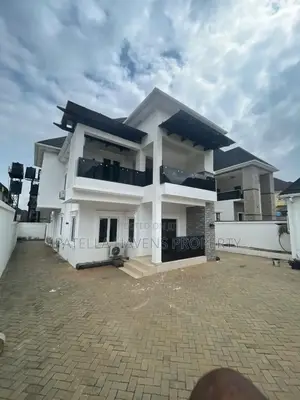 Brand New 4 Bedroom Duplex