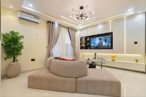 Luxury 1 Bedroom Shortlet Apartments