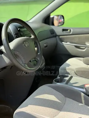 Toyota Sienna 2008 Black