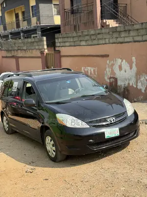 Toyota Sienna 2008 Black